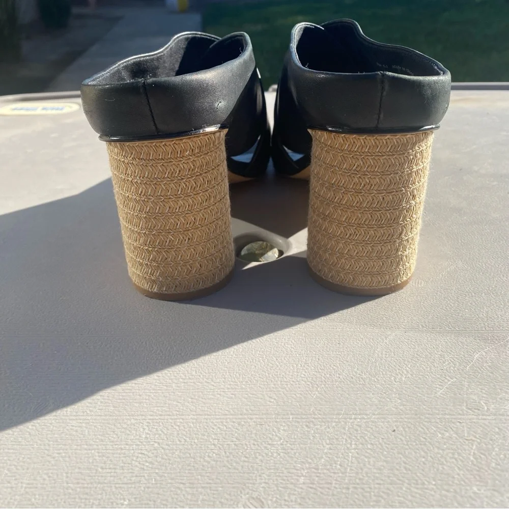Dolce Vita Women's Black Crisscross Slip On Block Chunky Heels Size 8.5